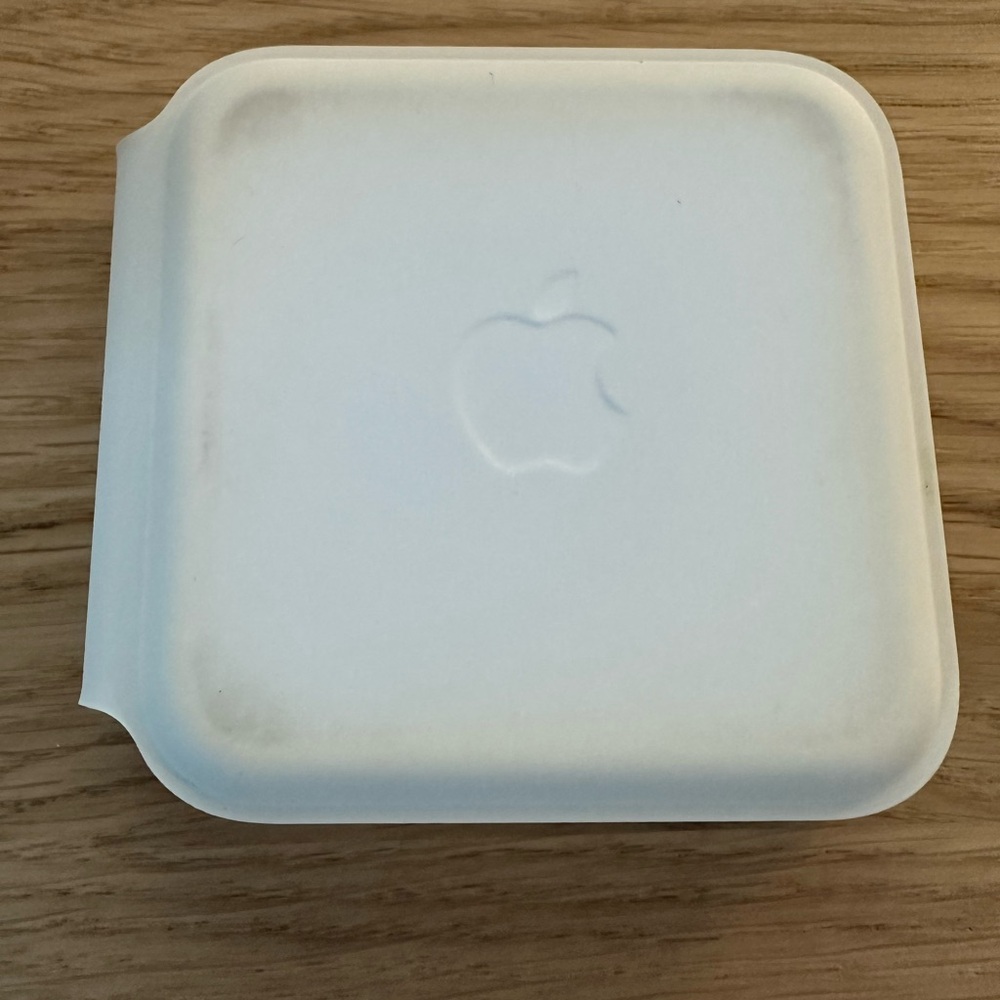 Used Apple Official MagSafe Duo Charger